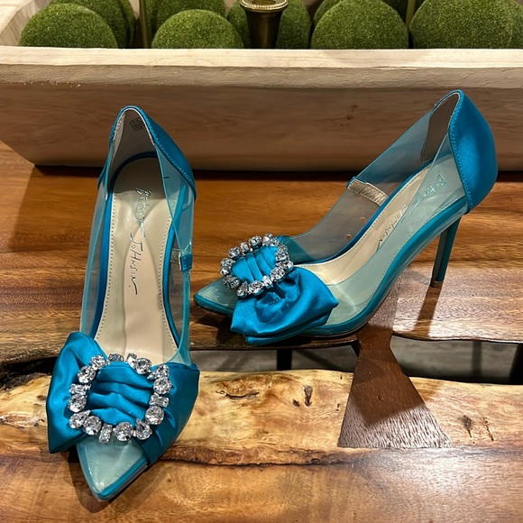 betsey johnson satin shoes